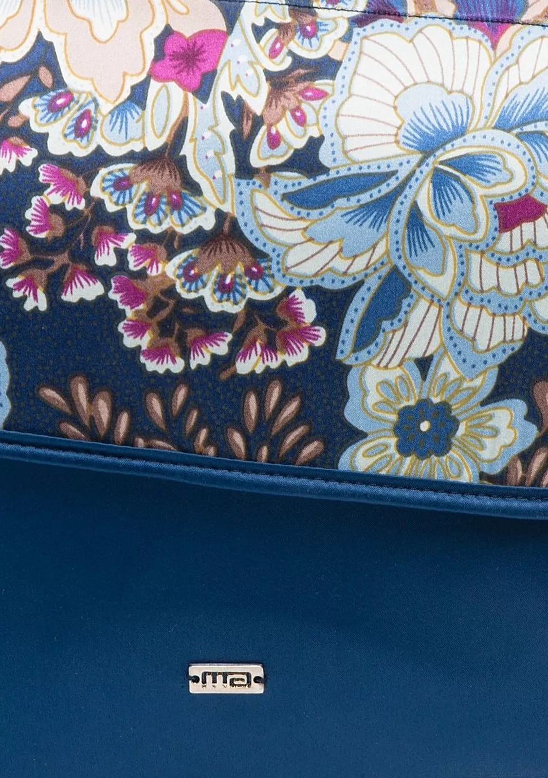 Элегантная сумочка для косметики и документов, шёлк