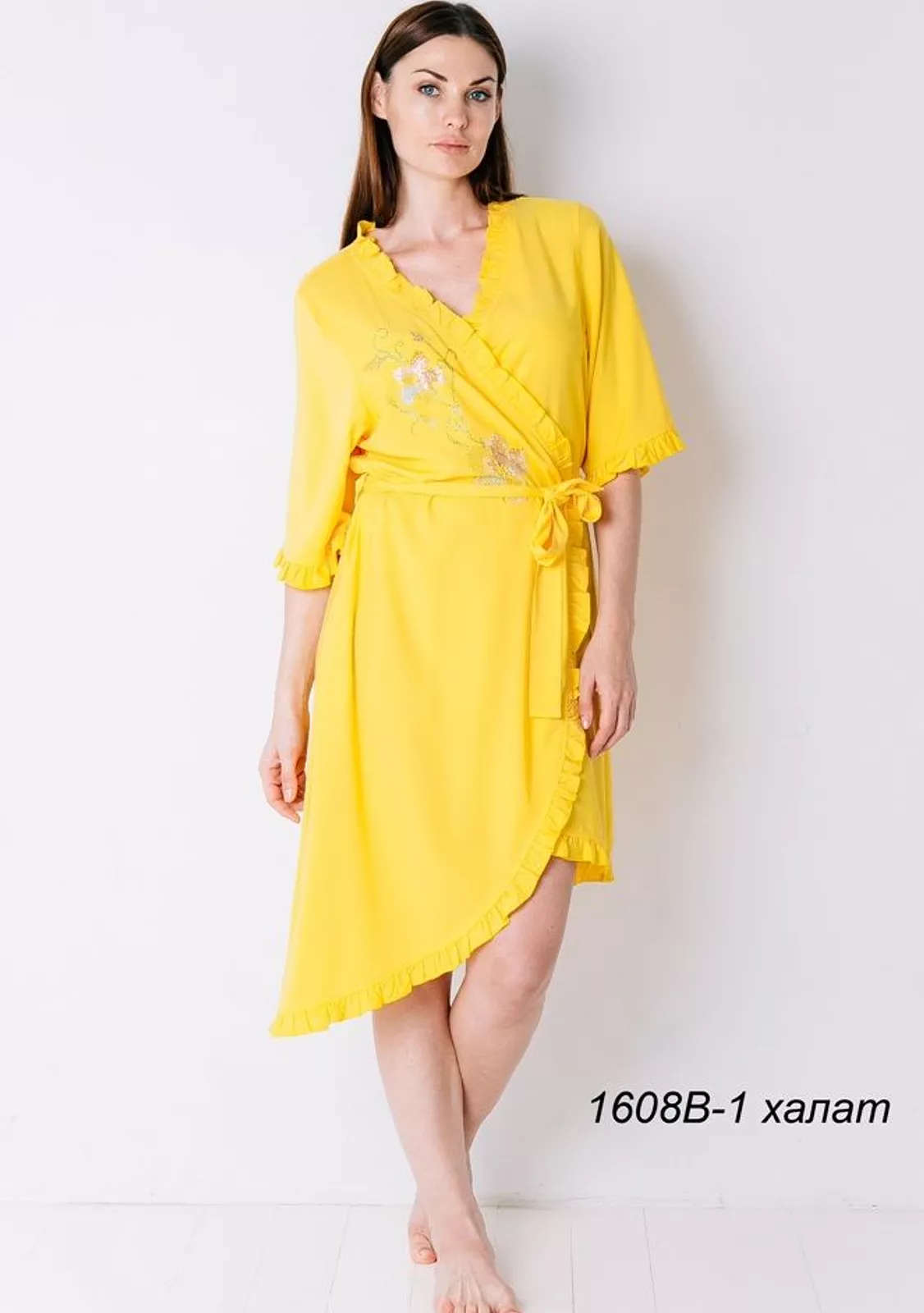 Домашняя женская одежда с декором