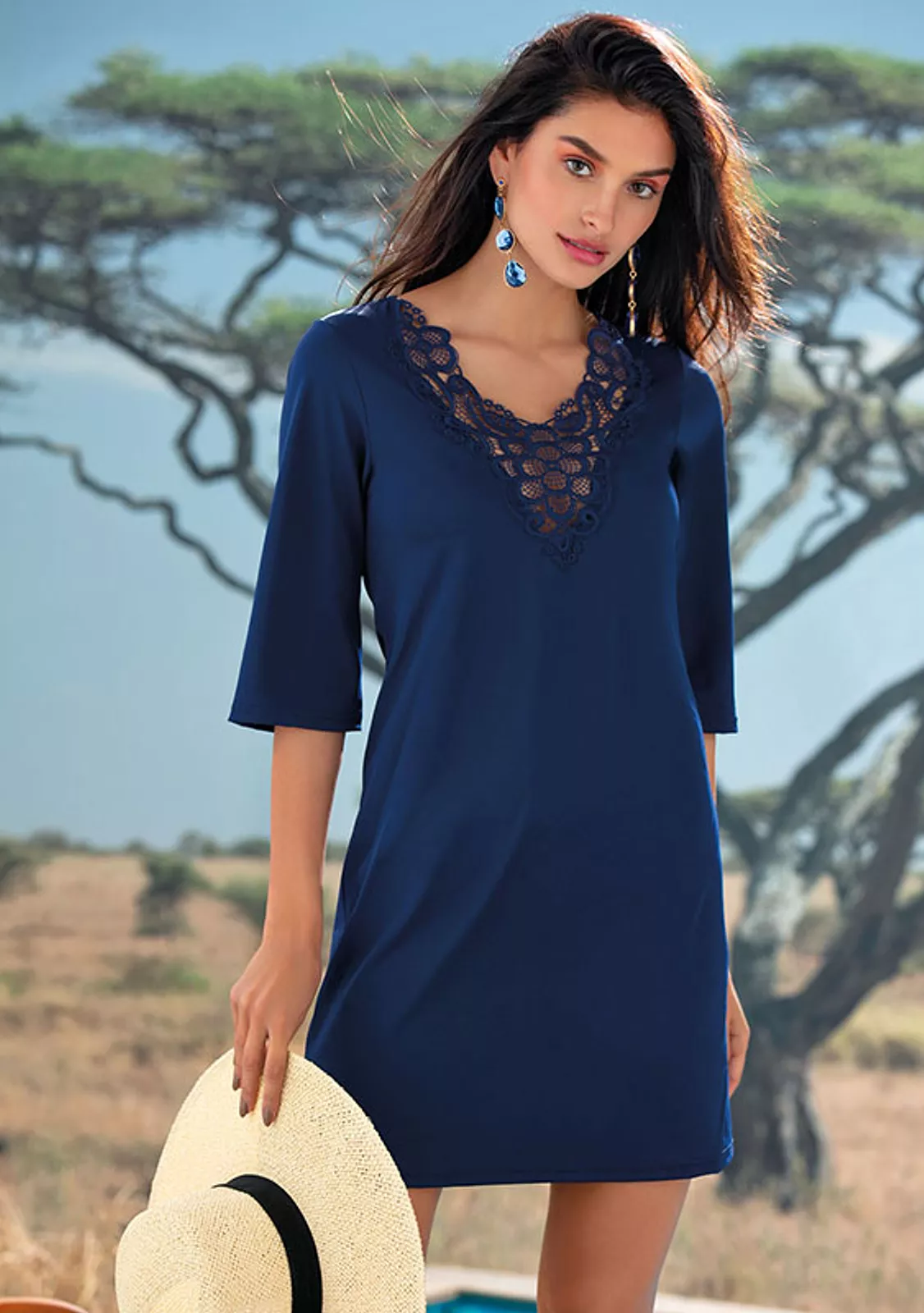 Пляжная туника с кружевным воротом Linea Sprint