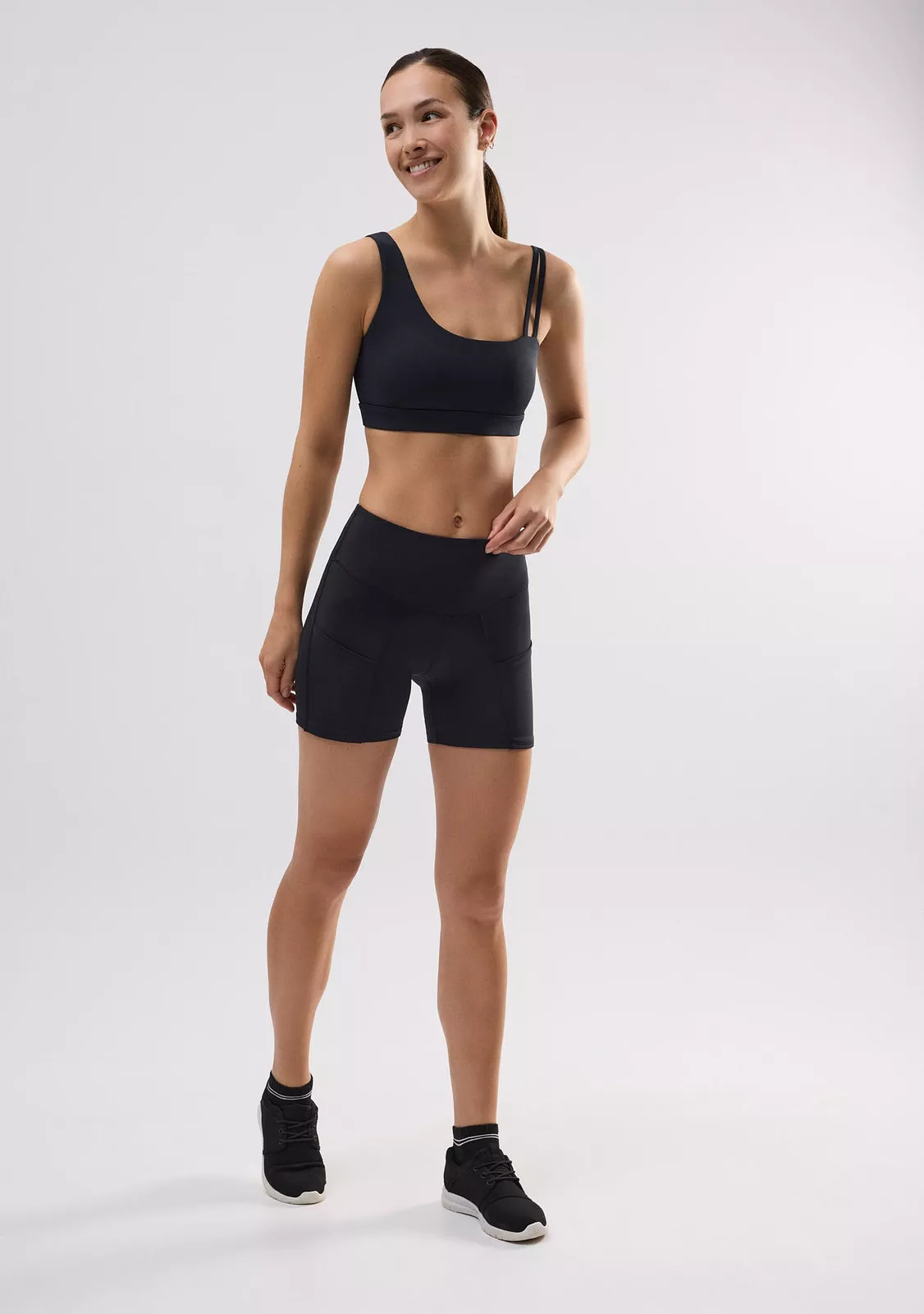 Спортивные шорты Ysabel Mora Испания