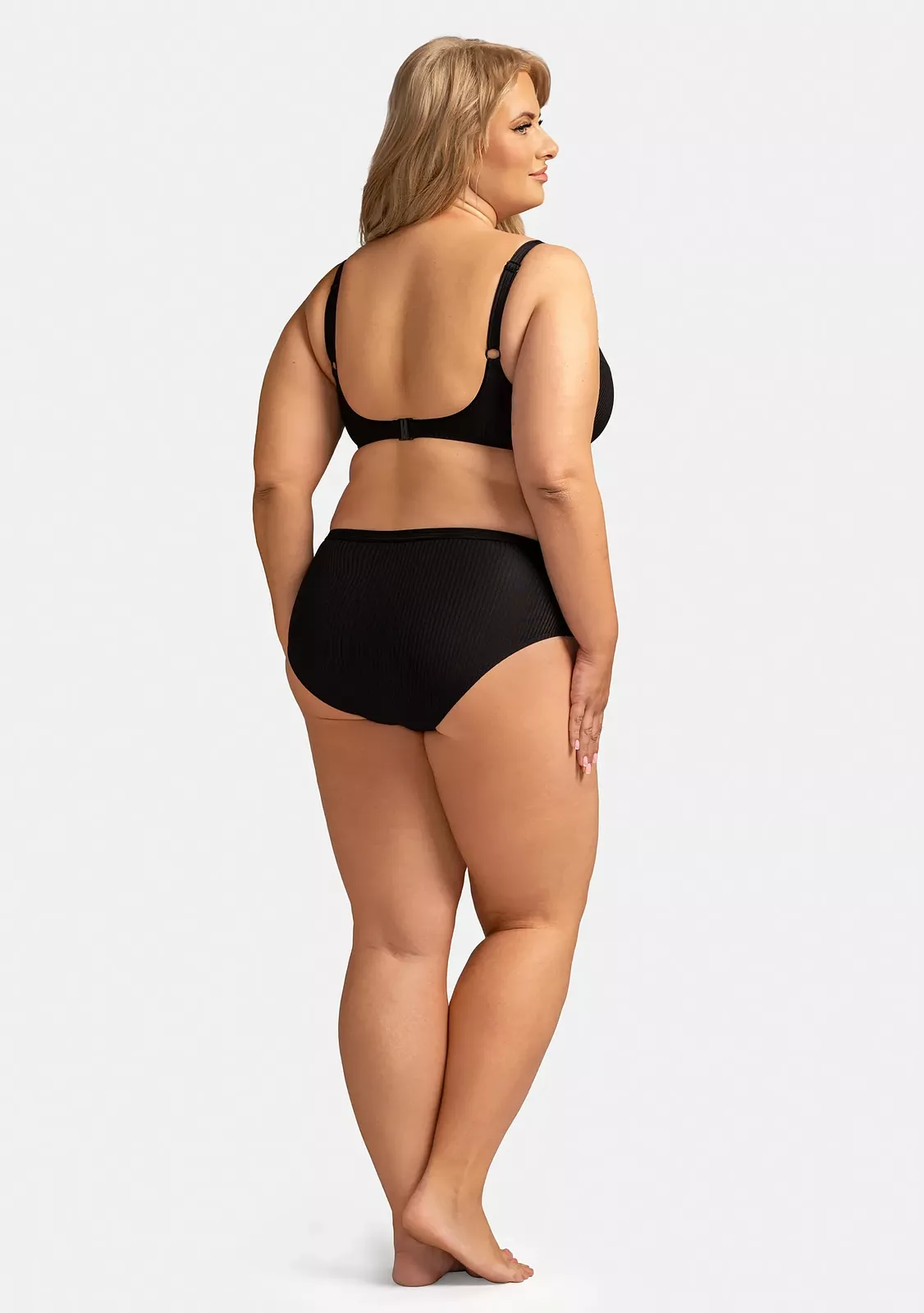 Купальник Ysabel Mora Испания классический +черный