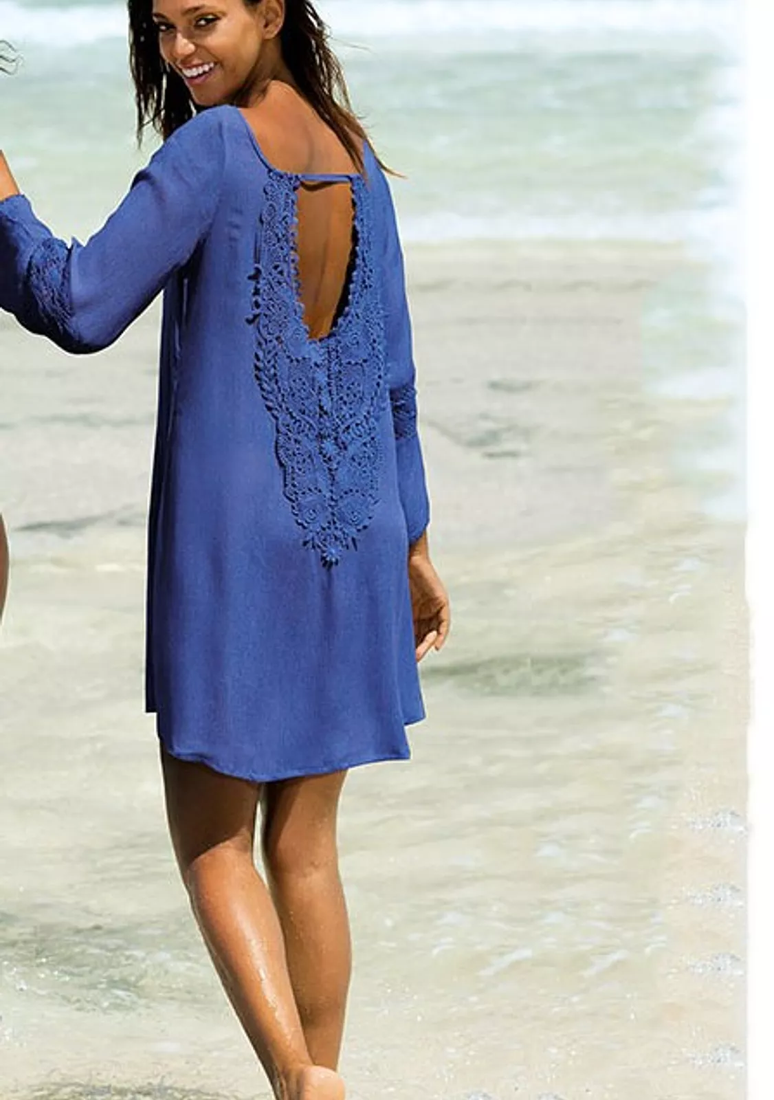 Пляжная туника с узором на спине