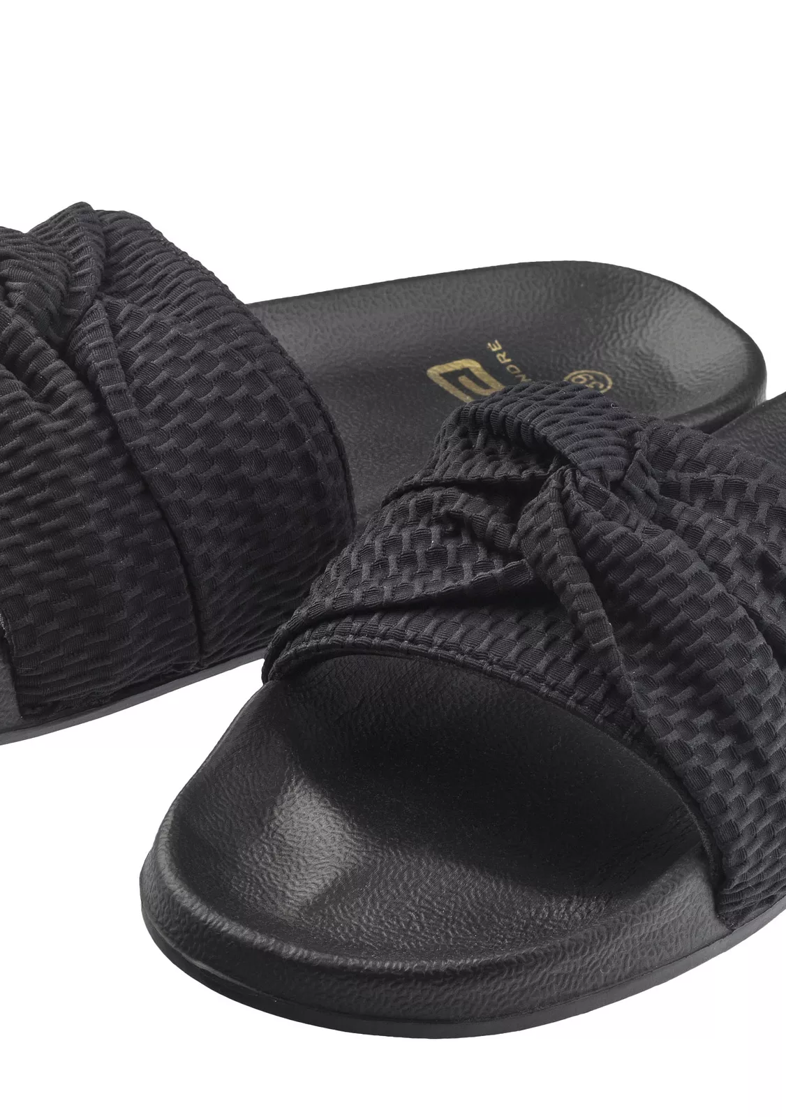 Летние сандалии Marc & Andre