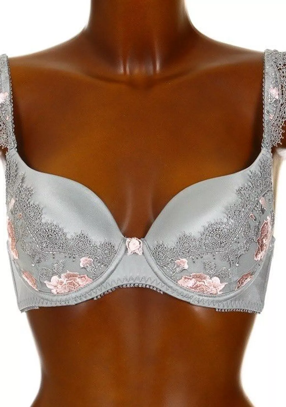 Бюстгальтер пуш-ап на косточках