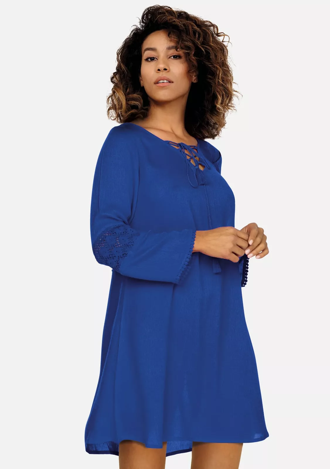 Пляжная туника с узором на спине