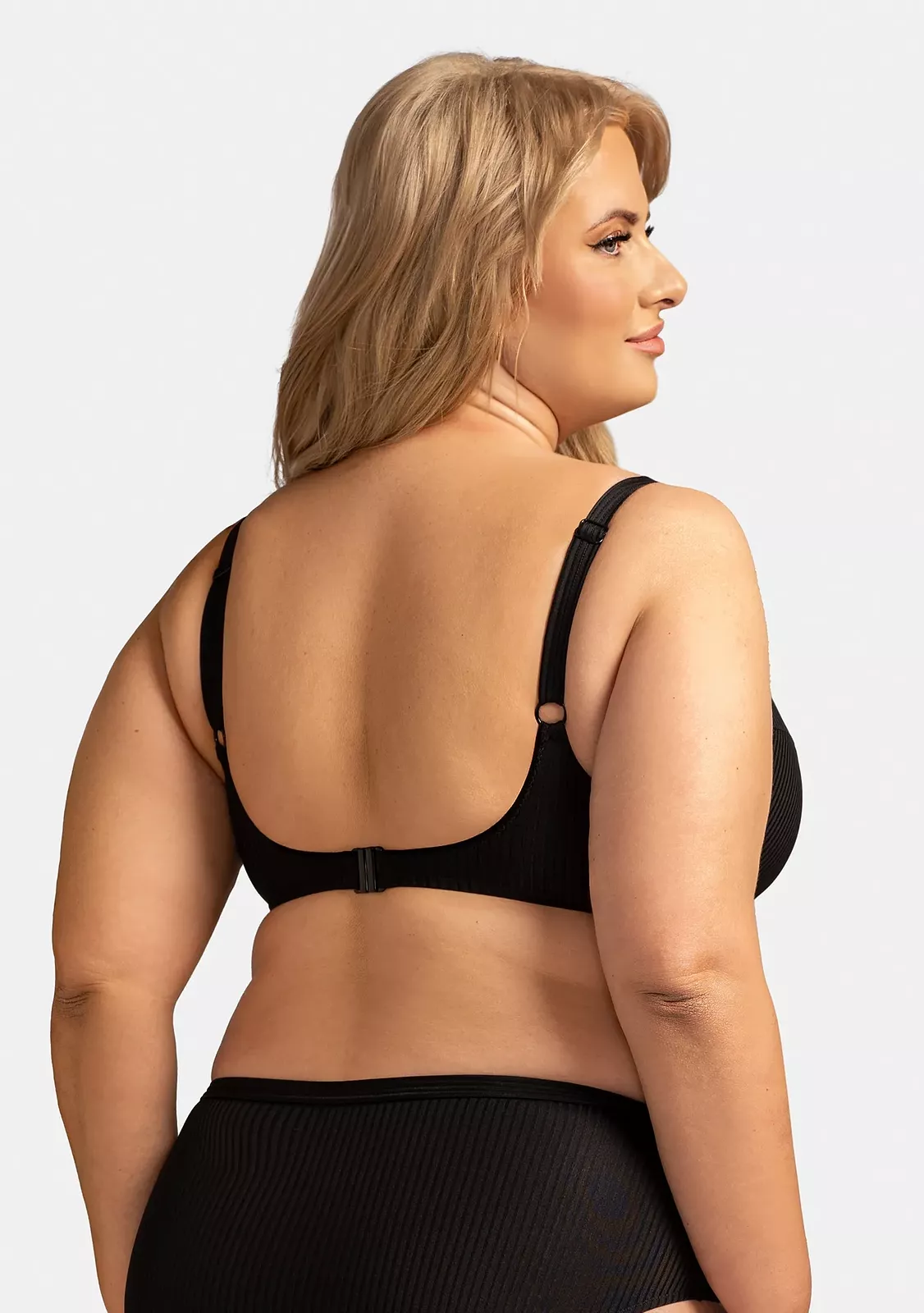 Купальник Ysabel Mora Испания классический +черный