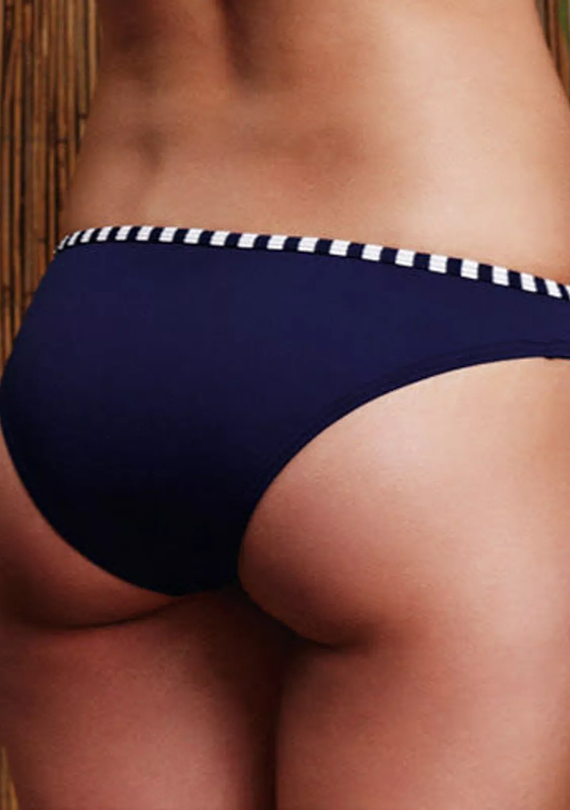 Купальник с формованной чашкой