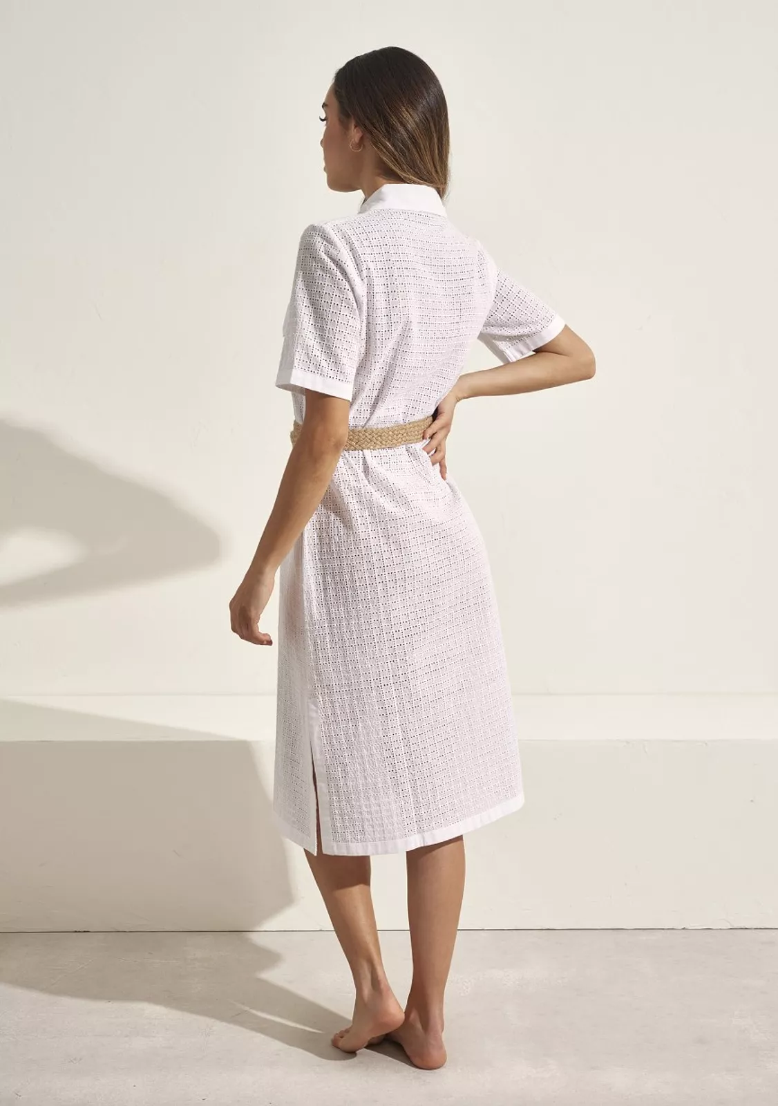 Платье Selmark белое в пол с поясом