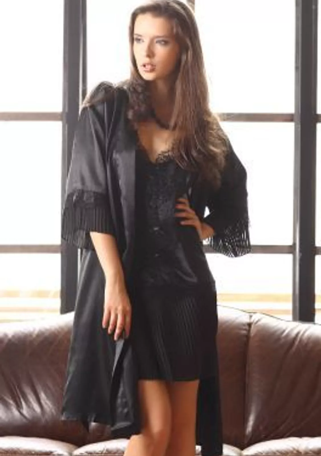 Халатик белого цвета