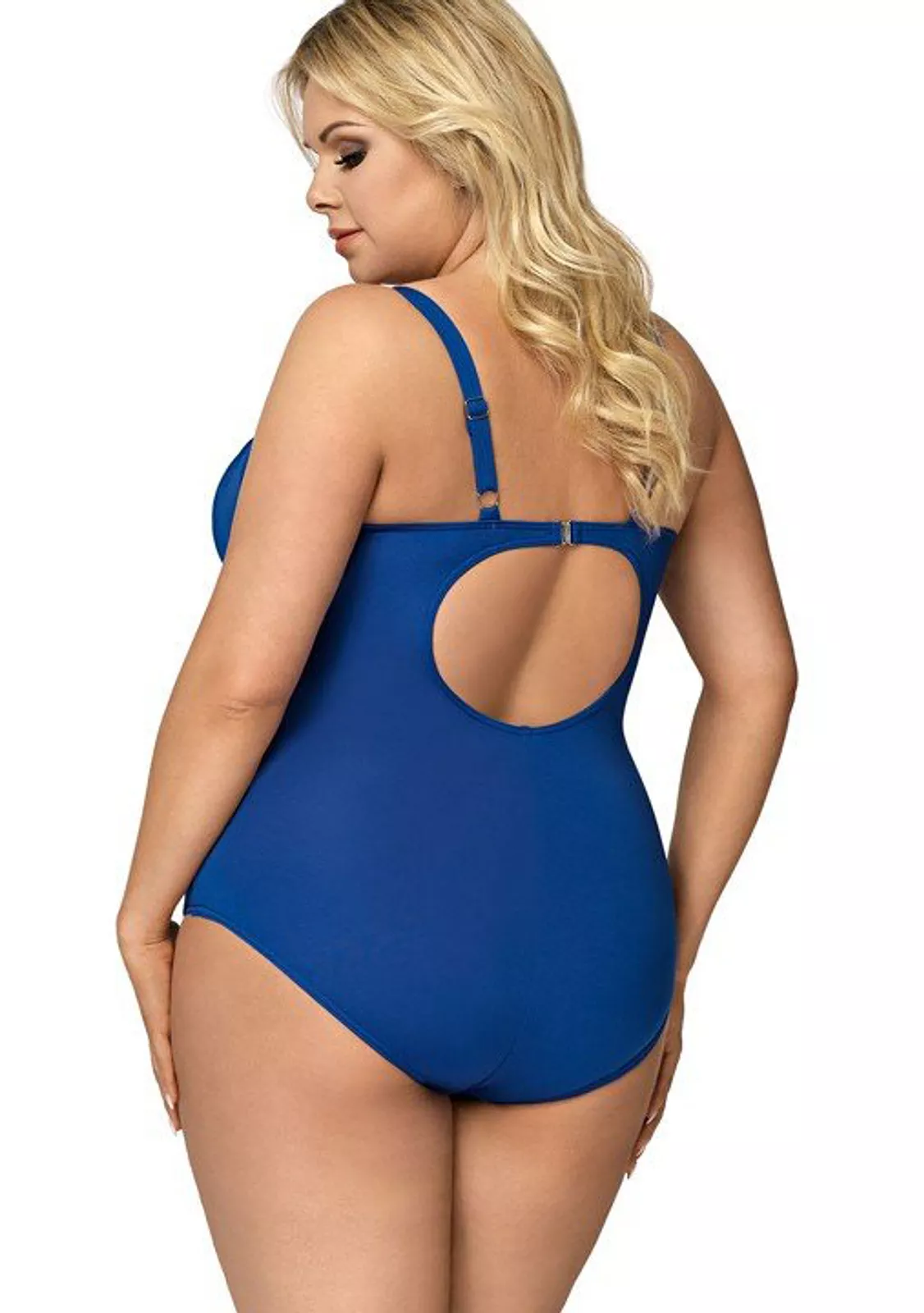 Яркий купальник василькового цвета