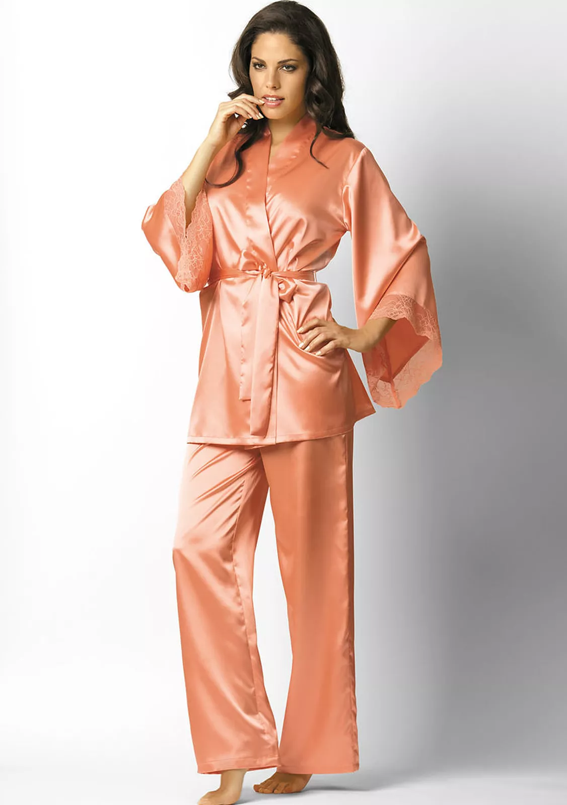 Роскошный брючный комплект